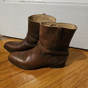 FRYE  Brown Short Boots Women's 9